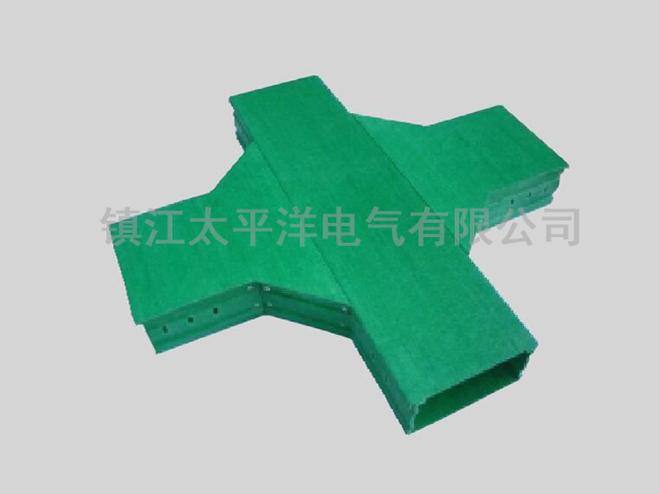 玻璃(lí)鋼水平四通