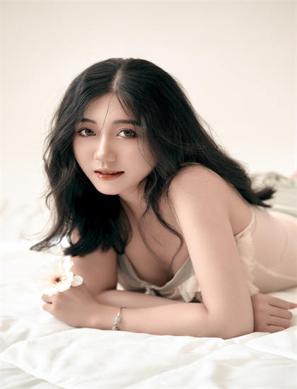 2026国庆档《归来后我变成女神的贴身高手》：节日观影推荐，票房冠军